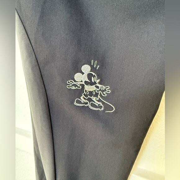NWT Figs Limited Edition Disney Mickey Mouse Skinny Jogger Scrub Pants Black Sm - Picture 6 of 12